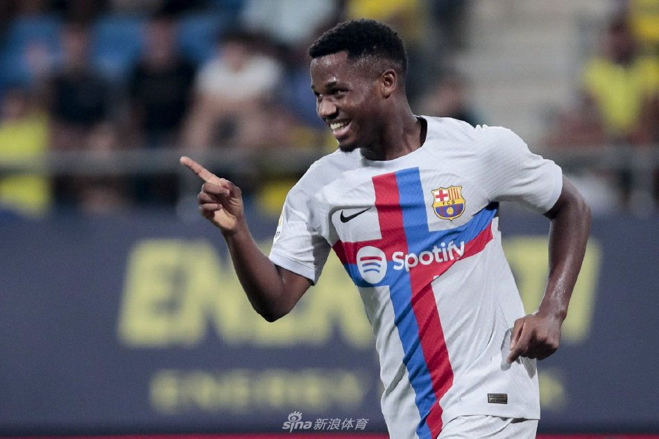 更让她的舞 更让她的舞