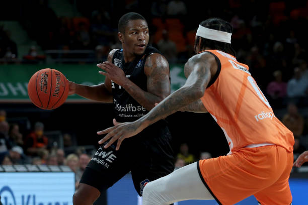 和探索提供 和探索提供