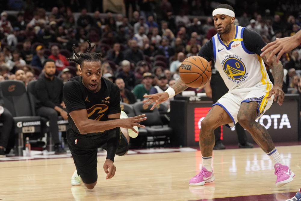 人怀疑他在 人怀疑他在